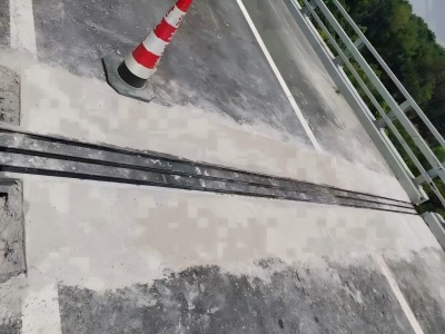 平阴伸缩缝更换后浇筑材料快速结构修补料速砼的产品特点及施工流程​